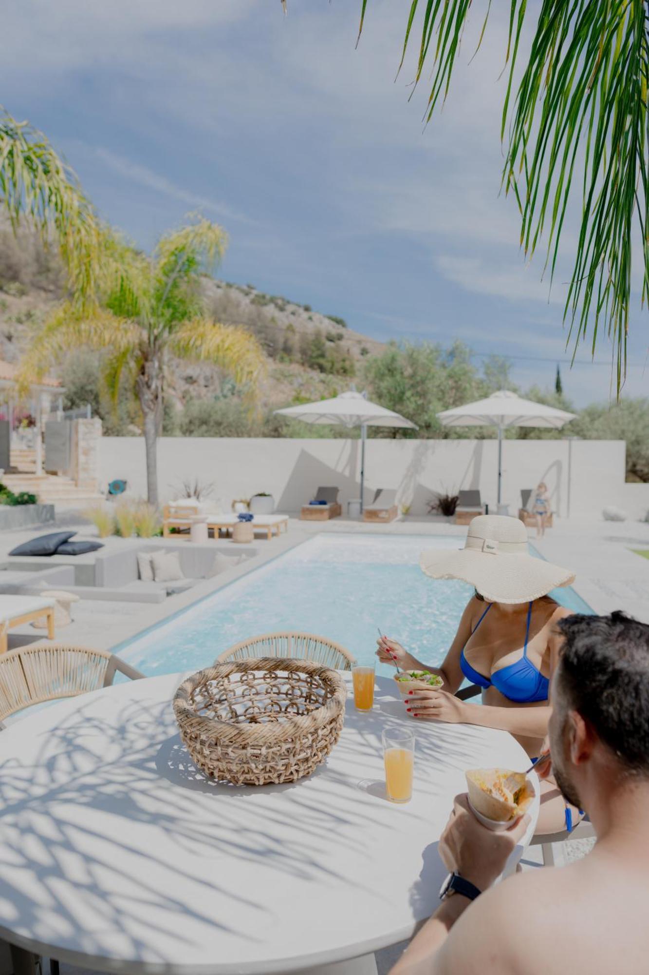 Nafplio Blue Topaz Poolside Villa 外观 照片